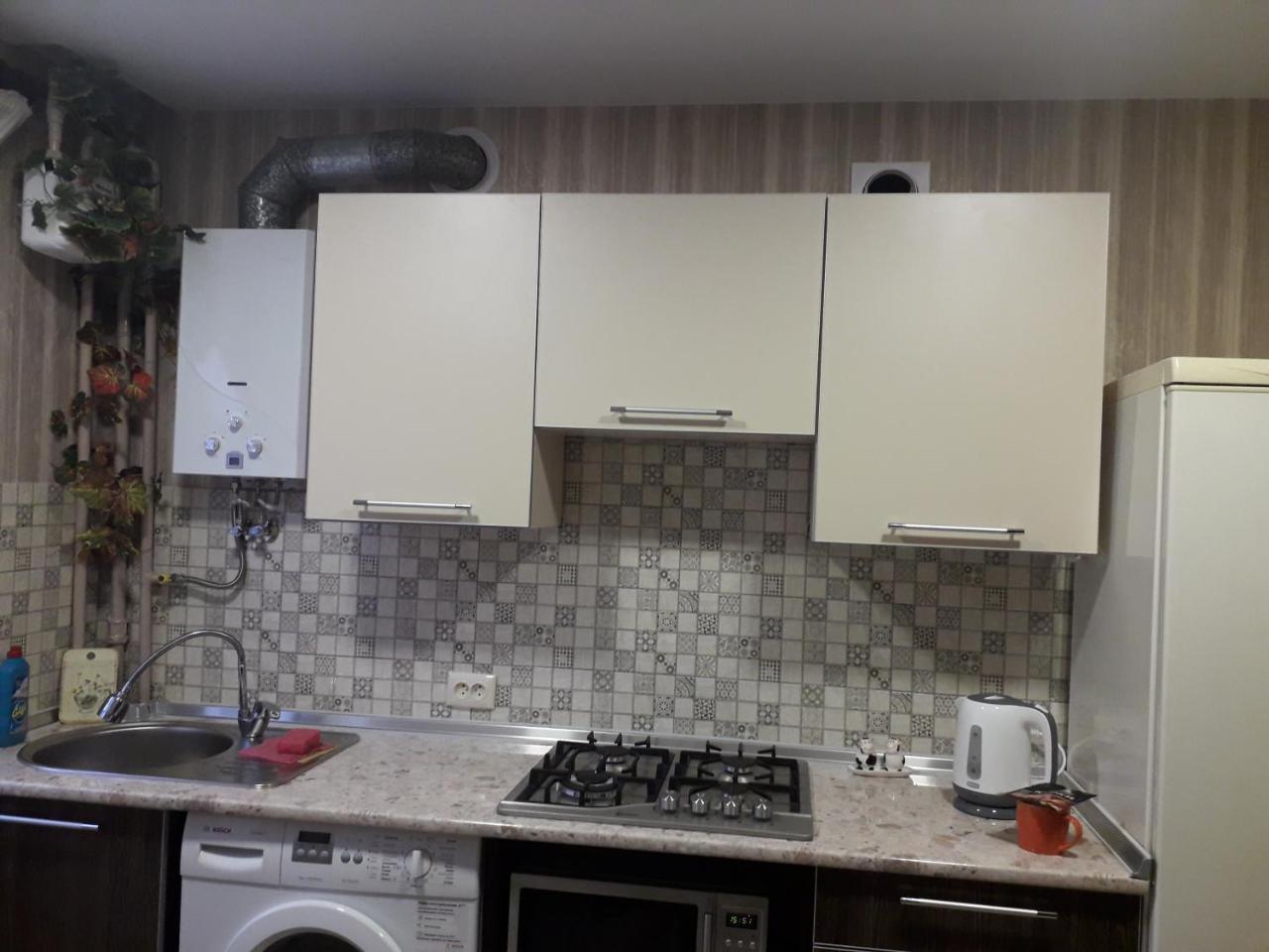 Apartment 30 M2 On Sergei Esenin 11 خاركيف المظهر الخارجي الصورة